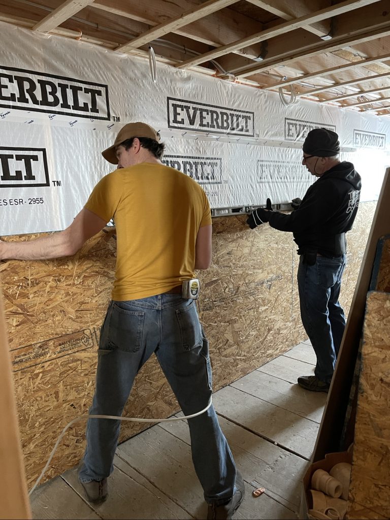 Sheathing of the Apartment wall between the Common Area